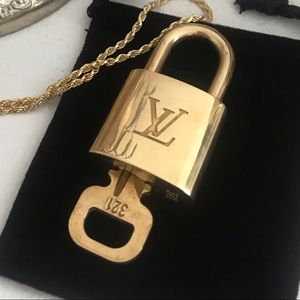 LV Lock no key